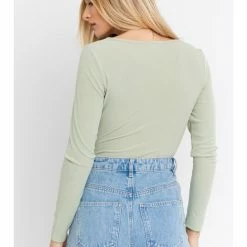 LE LIS WOMEN LONG SLEEVE FRONT CRISS CROSS RIBBED BODYSUIT