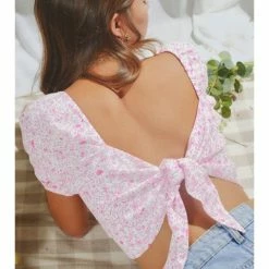 Endless Blu FLORAL PRINTED BACK TIE CROP TOP WOMEN