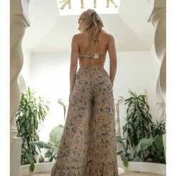 Illa Illa Printed Wide Leg Halter Jumpsuit