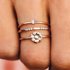 Pura Vida Daisy Pickin Stack