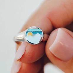 Pura Vida Twin Peaks Signet Ring Rings