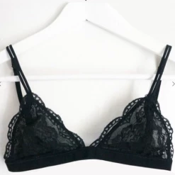 ANEMONE Lace Triangle Bralette