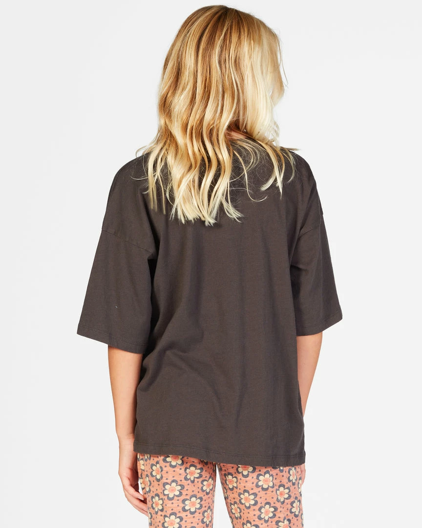 Billabong Girls' Sun Lovers Boyfriend T-Shirt KIDS 2 Billabong Girls' Sun Lovers Boyfriend T-Shirt KIDS