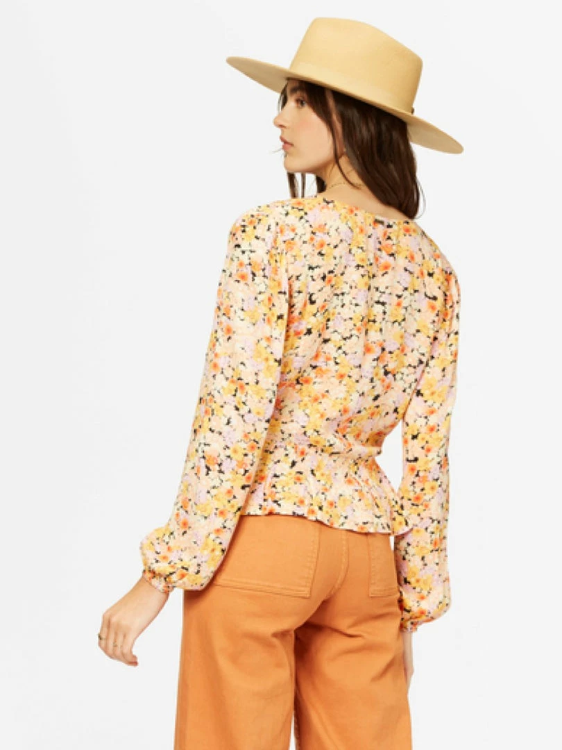 Billabong Catching Feelings V-Neck Long Sleeve Top 2 Billabong Catching Feelings V-Neck Long Sleeve Top